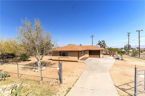 4647 Camarilla Ave, Yucca Valley, CA 92284 photo 2