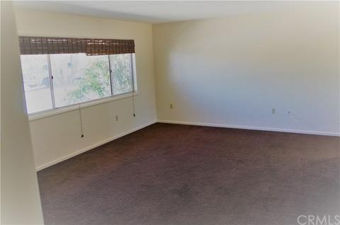 8216 Cholla Ave, Yucca Valley, CA 92284 photo 6