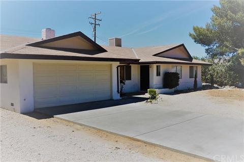 8216 Cholla Ave, Yucca Valley, CA 92284 photo 2