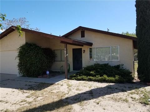 7077 Tamarisk Ave, Yucca Valley, CA 92284 photo 2