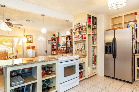 7592 Balsa Ave, Yucca Valley, CA 92284 photo 10
