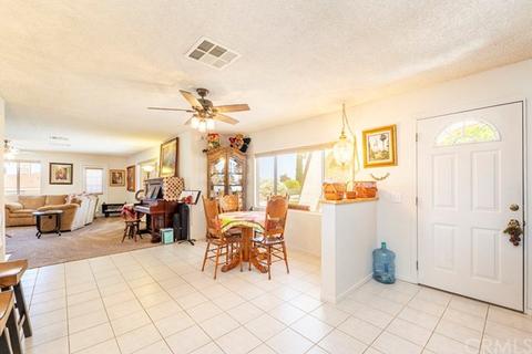 7592 Balsa Ave, Yucca Valley, CA 92284 photo 6