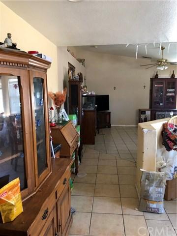 6285 Richard Dr, Yucca Valley, CA 92284 photo 2