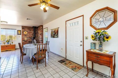 58355 Winters Rd, Yucca Valley, CA 92284 photo 3