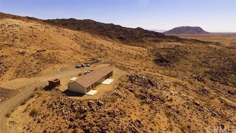 57054 Richardson Dr, Landers, CA 92285 photo 1