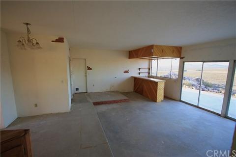 57054 Richardson Dr, Landers, CA 92285 photo 17