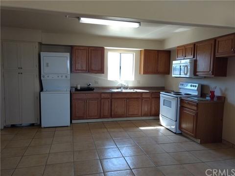 3388 Paradise View Rd, Yucca Valley, CA 92284 photo 4
