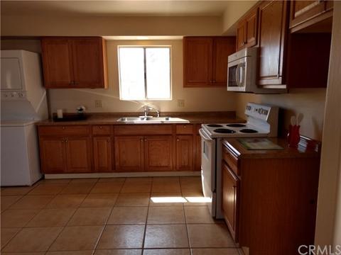 3388 Paradise View Rd, Yucca Valley, CA 92284 photo 9
