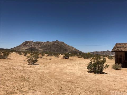 60121 Applegate Way, Landers, CA 92285 photo 5