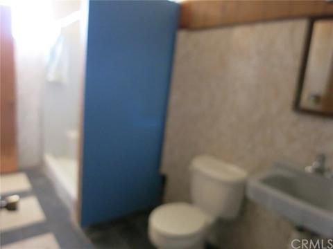 633 Desnok St, Needles, CA 92363 photo 9