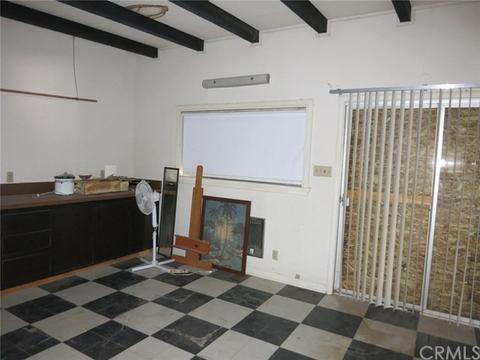 633 Desnok St, Needles, CA 92363 photo 6