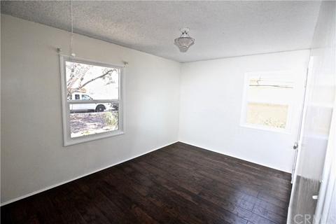 8844 Sewell Ave, Fontana, CA 92335 photo 15