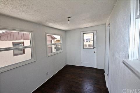 8844 Sewell Ave, Fontana, CA 92335 photo 14