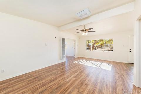 6938 Grand Ave, Yucca Valley, CA 92284 photo 5