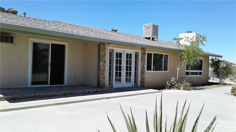 56687 Cobalt Rd, Yucca Valley, CA 92284 photo 1