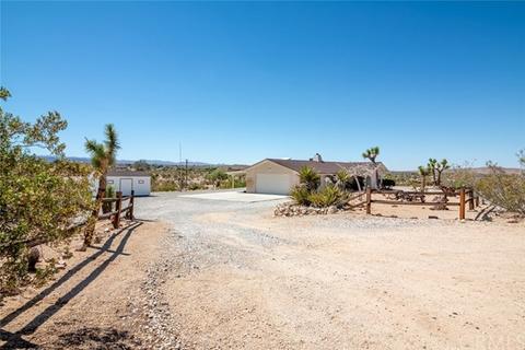 4384 Inez Ave, Yucca Valley, CA 92284 photo 3
