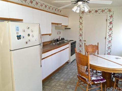 2775 Chapton Ln, Landers, CA 92285 photo 4