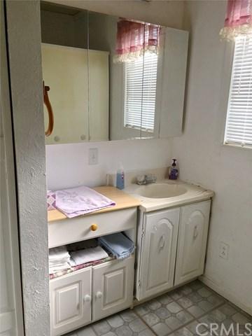 2775 Chapton Ln, Landers, CA 92285 photo 9