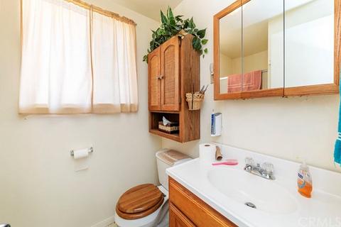 3141 La Habra Ave, Yucca Valley, CA 92284 photo 2
