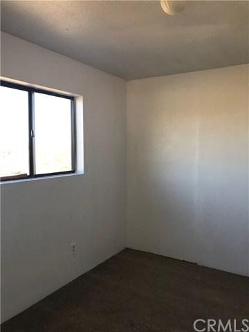 56019 Novato Rd, Landers, CA 92285 photo 16