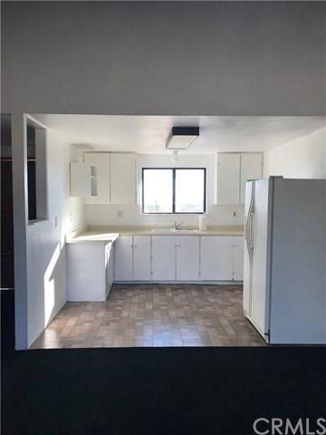 56019 Novato Rd, Landers, CA 92285 photo 9