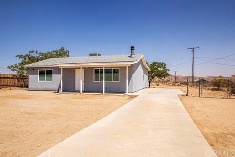 63398 Walpi Dr, Joshua Tree, CA 92252 photo 2