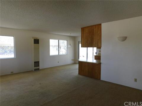56724 Breezy Ln, Yucca Valley, CA 92284 photo 3