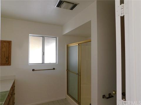 56724 Breezy Ln, Yucca Valley, CA 92284 photo 10