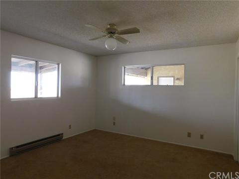 56724 Breezy Ln, Yucca Valley, CA 92284 photo 12