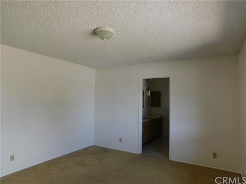 56724 Breezy Ln, Yucca Valley, CA 92284 photo 9