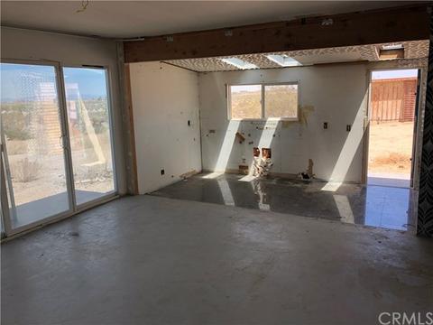 1213 Golden Slipper Ln, Landers, CA 92285 photo 1