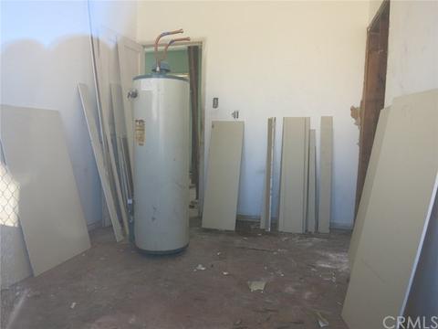 411 Acoma St, Needles, CA 92363 photo 7