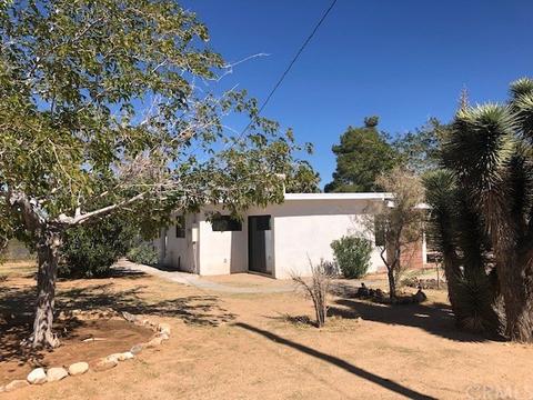 56512 Aberdeen Dr, Yucca Valley, CA 92284 photo 4