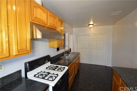 8304 Olanda St, Paramount, CA 90723 photo 8
