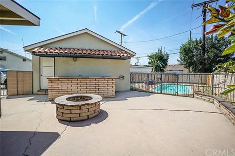 321 Dochan Cir, Montebello, CA 90640 photo 6
