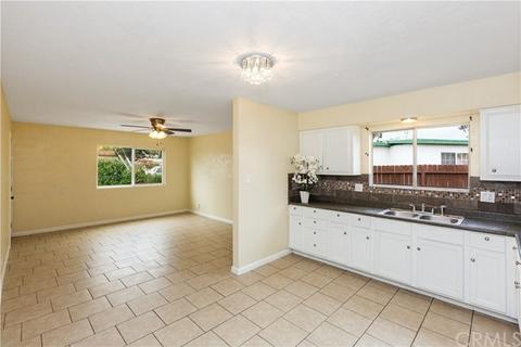 1012 Bartlett, Vista, CA 92084 photo 4
