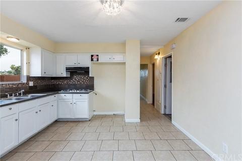 1012 Bartlett, Vista, CA 92084 photo 6