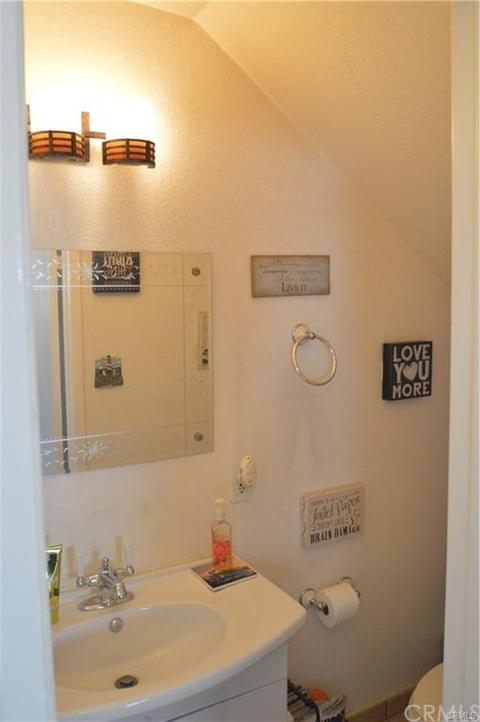 9240 Date St #1A, Fontana, CA 92335 photo 4