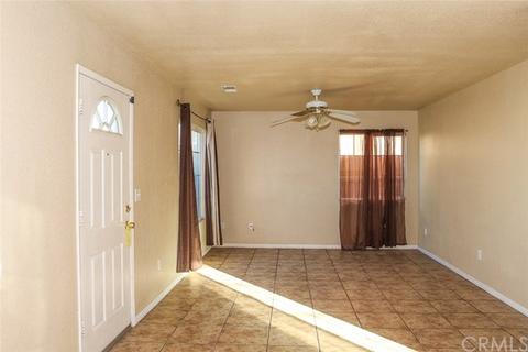 526 Monique St, Merced, CA 95341 photo 4