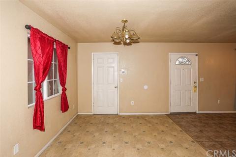 526 Monique St, Merced, CA 95341 photo 8