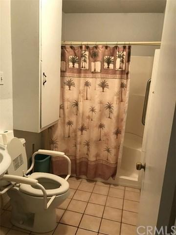 1152 W 4th St, Merced, CA 95341 photo 3