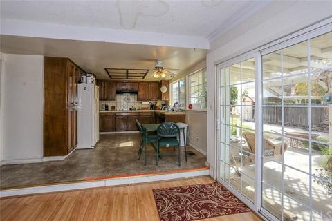 1876 E Bear Creek Dr, Merced, CA 95340 photo 9