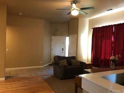 3673 Swan Ct, Merced, CA 95340 photo 2