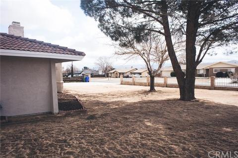 20930 Sioux Rd, Apple Valley, CA 92308 photo 4