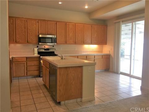 3611 Swan Ct, Merced, CA 95340 photo 5