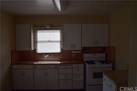 1377 E 20th St, Merced, CA 95340 photo 9