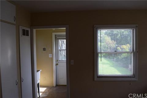 1377 E 20th St, Merced, CA 95340 photo 10