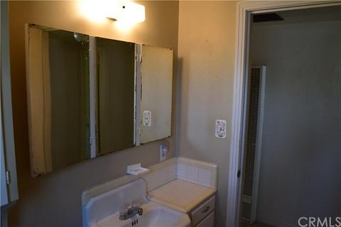 1377 E 20th St, Merced, CA 95340 photo 11