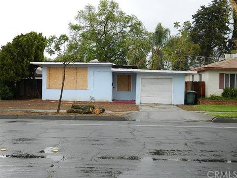 241 E Main St, Merced, CA 95340 photo 1