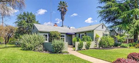 459 W 25th St, Merced, CA 95340 photo 1